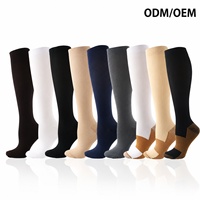 Chaussettes de compression en nylon ODM personnalisées pour le sport en plein air, fitness, mi-mollet, pour femmes et hommes, favorisant la circulation
