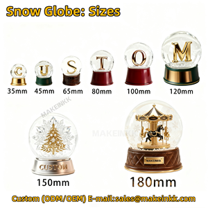 Globo de Nieve Personalizable con Diseño de Cabaña Estilo Shire, Jardín y Carretilla - Product Image 3