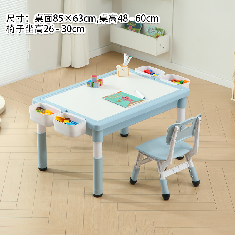 Pizarra blanca, mesa y silla azul ballena.