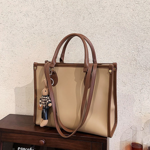 <span class=keywords><strong>Borsa</strong></span> a <span class=keywords><strong>Tracolla</strong></span> da <span class=keywords><strong>Donna</strong></span> alla Moda per Fotocamera, <span class=keywords><strong>Borsa</strong></span> Porta Telefono con Chiusura a Cerniera, <span class=keywords><strong>Borsa</strong></span> Messenger in PU e Poliestere - Product Image 6