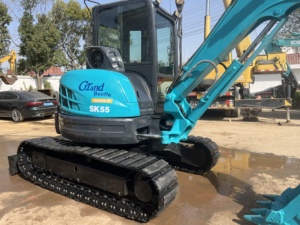 Mini-excavatrice sur chenilles Kobelco SK55 de 5 tonnes avec godet de creusement d'une capacité de 0,12 m³, équipement de construction - Product Image 6