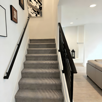 Villa à deux étages en acier léger avec garage et balcon, durable, moderne et isolée, idéale pour une résidence en communauté fermée