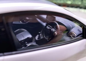 MODELO <span class=keywords><strong>DE</strong></span> COCHE <span class=keywords><strong>DE</strong></span> RESINA A <span class=keywords><strong>ESCALA</strong></span> <span class=keywords><strong>1</strong></span>:<span class=keywords><strong>18</strong></span> DEL TOM'S GR Yaris 2022, Juguete Fundido a Presión, Pieza <span class=keywords><strong>de</strong></span> Exhibición <span class=keywords><strong>de</strong></span> Modelo Automotriz Personalizado, Blanco Brillante/Perla - Product Image 5