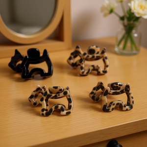 Pince à cheveux motif léopard West Highland White Terrier, 9 cm - Product Image 3