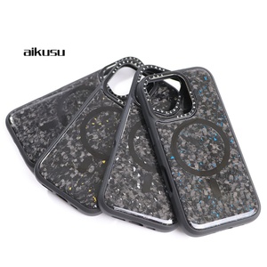 Funda de Teléfono de Fibra de Carbono con Carga Inalámbrica para iPhone 16 Pro 16 Pro Max, Funda Magnética de Lujo Negra para Teléfono Móvil para iPhone 15 Pro Max - Product Image 2