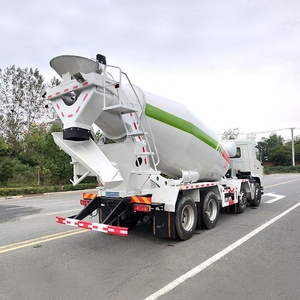 <span class=keywords><strong>Dongfeng</strong></span> D3 8x4 Betonmischer Truck10 Kubik beton pumpe LKW Bulk Zement mischer Tankwagen - Product Image 6
