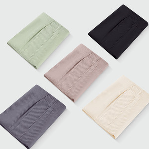 Pantaloncini Boxer da Uomo Comodi a Gamba Larga, Versione Ampia, in Tessuto Delicato sulla Pelle, Ideali per Casa - Product Image 5