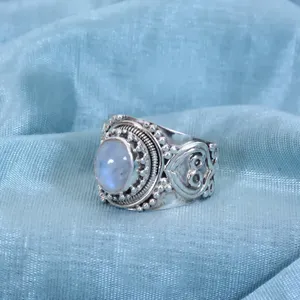 MEJOR VENDIDO Anillo de piedra lunar natural vintage Chapado en plata Filigrana Anillo de piedra lunar natural único Joyería de piedra lunar - Product Image 4