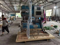 Nieuwe semi-automatische horizontale stoomautoclaaf retortmachine voor voedselsterilisatie van vlees, ingeblikte producten en restaurants