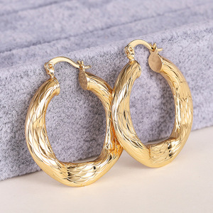 Orecchini a Cerchio Geometrici da Donna, Orecchini a Cerchio Audaci per Uso Quotidiano e Feste, Gioielli alla Moda - Product Image 5