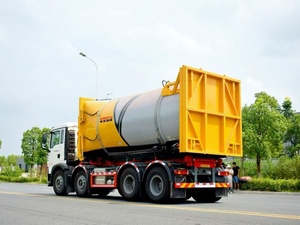Camion poubelle à bras articulé 8x4, station de compression mobile, bac de compression amovible, collecte des déchets - Product Image 4