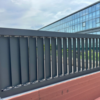 Volets verticaux modernes en alliage d'aluminium pour extérieur - Pare-soleil électrique, ventilation, protection de la vie privée, antivol, usage hôtelier, garantie à vie
