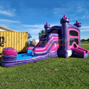 Château gonflable commercial pour enfants, thème palais violet, avec toboggan aquatique et zone de saut. - Product Image 2