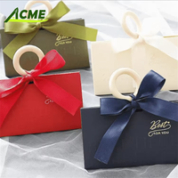 LOGO personnalisé blanc rouge vert bleu ruban triangle portable fourre-tout bonbons parfum boîte cadeau cosmétique