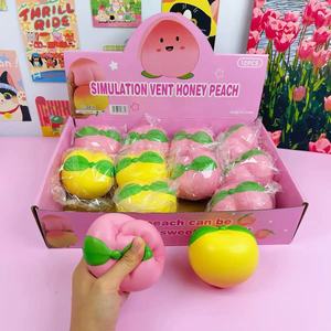 สินค้ามาใหม่ 12 ชิ้น/กล่อง ของเล่นบีบสควิชชี่รูปพีช ของเล่นบีบ PU ฟองน้ำเนื้อนุ่ม บีบแล้วคืนตัวช้า บรรเทาความเครียด ของเล่นบีบสควิชชี่รูปผลไม้พีช ของเล่นบีบสควิชชี่แบบฟิดเจ็ต - Product Image 4