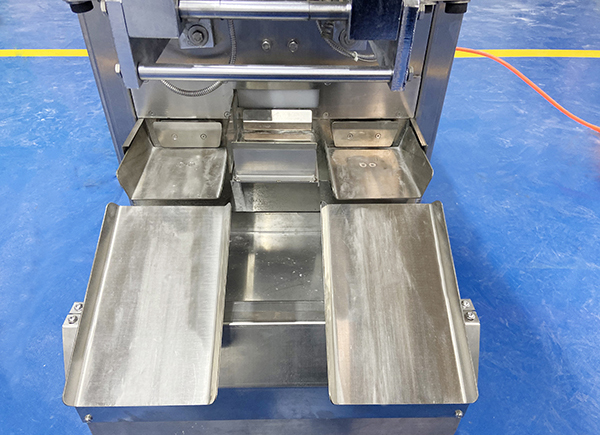 product-446-323 product-446-323