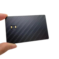 Carte de crédit vierge en métal à double interface personnalisée en gros avec puce EMV NFC pour paiement sans contact