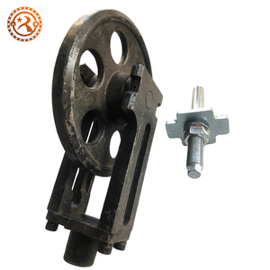 Europa Hot-Selling Duurzame En Zwaar Dragende Mini Graafmachine Spoor Front <span class=keywords><strong>Idler</strong></span> Geschikt Voor Verschillende Omgevingen - Product Image 1