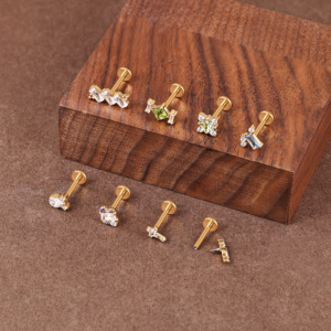 Orecchini da <span class=keywords><strong>Piercing</strong></span> all'Ingrosso con Estremità Filettate e Fondo Piatto, Gioielli per <span class=keywords><strong>Piercing</strong></span> al Corpo, Labret CZ, <span class=keywords><strong>Piercing</strong></span> per Labbra, Cartilagine dell'Orecchio, <span class=keywords><strong>Trago</strong></span>, Orecchini da <span class=keywords><strong>Piercing</strong></span> da <span class=keywords><strong>Donna</strong></span> - Product Image 4