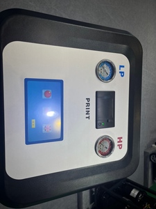 Máquina de Recuperación y Carga de Gas Refrigerante para Vehículos Semiautomática de Nivel Básico 134A 1234YF 410A Servicio de A/C Velocidad de Llenado 800g/min AC - Product Image 6