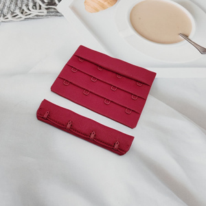 อุปกรณ์เสริมชุดชั้นในขายส่ง ตะขอเกี่ยวชุดชั้นในไนลอน 4 ตะขอ * 3 แถว 75 มม. ตะขอเกี่ยวและห่วงรัดเสื้อชั้นใน อุปกรณ์เสริมชุดชั้นใน - Product Image 2