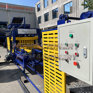 Máquina automática hidráulica para fabricar bloques de hormigón Qingdao <span class=keywords><strong>HF</strong></span> QT4-16, máquina para fabricar adoquines y ladrillos entrelazados, motor de fácil manejo. - Product Image 5