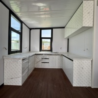 Maßgefertigte 20ft 30ft 40ft Tiny Villa Doppelflügel-Fertighaus Erweiterbares Faltbares Mobiles Containerhaus für Camping und Outdoor