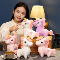 Peluche licorne debout mignonne, jouet en peluche doux avec broderie étoile, animaux en peluche colorés pour la décoration de chambre de filles