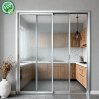 Interieur scheidingswand schuifdeur van glas voor keuken en woonkamer, panoramisch design, aluminium frame, minimalistisch glasvezel scherm