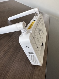 2025 FTTH H3-2S Modem mới băng tần kép 2.4G 5G Wifi xpon GPON epon 4ge + USB + Bộ định tuyến truyền hình cáp onu - Product Image 3