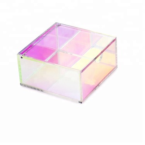 <strong>Small</strong> Iridescent Acrylic Organizer <strong>Storage</strong> <strong>Box</strong> <strong>With</strong> <strong>Lid</strong> - Product Image 6