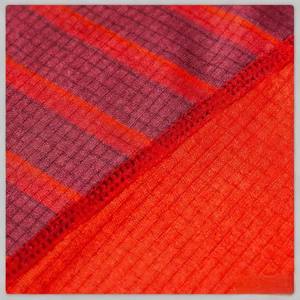 T-shirt de course unisexe haute performance, léger et personnalisable, vêtement de sport anti-transpiration pour la course sur route et le yoga - Product Image 6