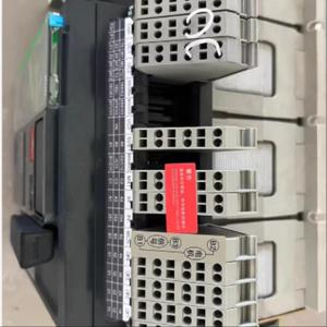 Disyuntor de Marco MT20H1b Drawout fijo 3P 4P Driver Enclosure MT20H1b Disyuntores - Product Image 5