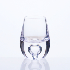 Vaso <span class=keywords><strong>de</strong></span> Whisky/Vodka con Base <span class=keywords><strong>de</strong></span> Burbuja <span class=keywords><strong>de</strong></span> Aire, Estilo Roly-poly, 1oz - Product Image 1