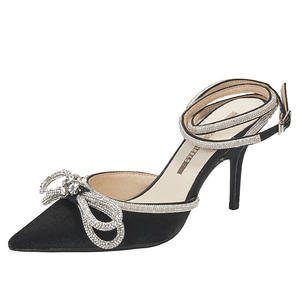 Strass da donna Sexy <span class=keywords><strong>con</strong></span> tacco in raso <span class=keywords><strong>con</strong></span> <span class=keywords><strong>lacci</strong></span> da 6 Cm <span class=keywords><strong>con</strong></span> fiocco in oro rosa punta a punta tacco a spillo tacco sottile comode pompe sandali <span class=keywords><strong>con</strong></span> tacco - Product Image 1