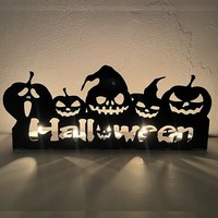Tempat Lilin Siluet Besi Halloween, Ornamen Meja Tengkorak Hantu Penyihir 3D Dekorasi Pesta Seram