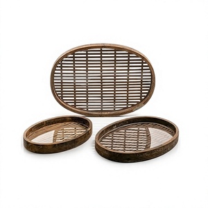 Ensemble de trois plateaux de service en bois et verre de différentes tailles pour servir des bonbons, des dattes, etc., pour la maison ou l'hôtel. - Product Image 1