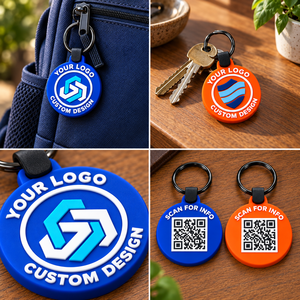 Porte-clés en PVC souple personnalisé avec code QR double face OEM ODM, logo d'entreprise personnalisé - Product Image 3