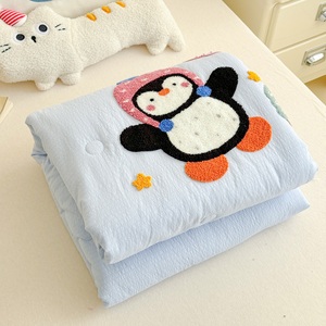 Piumino Estivo per Bambini in Cotone Lavato Super Morbido Personalizzato, con Ricami Adorabili, Sottile e Confortevole per Letto Bambini - Product Image 4