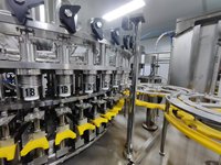 Ligne de production d'eau en bouteille clé en main de A à Z, usine d'embouteillage d'eau