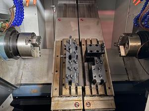 Tour CNC de haute qualité à double broche de 8 pouces, type double gang, avec fraisage latéral - Product Image 3