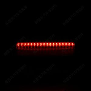 ไฟเบรกดวงที่สามแบบ LED สำหรับรถยนต์ Audi A4 B9 Sedan ปี 2020-2024 ชุดอัพเกรดไฟเตือน - Product Image 1