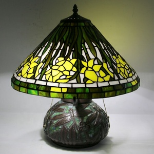 Lampes de bureau sur mesure LongHuiJing, style Tiffany, abat-jour en verre teinté en bambou, lampe de table pour la décoration d'hôtel - Product Image 2