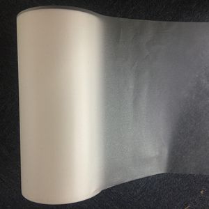 Rouleau de <span class=keywords><strong>film</strong></span> holographique transparent en CPP à paillettes, auto-adhésif, personnalisé, de qualité supérieure, pour lamination scintillante, résistant à l'humidité, pour produits alimentaires - Product Image 6