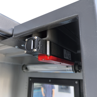 Mini-fraiseuse CNC VMC 16T avec magazine à outils et guides linéaires haute précision