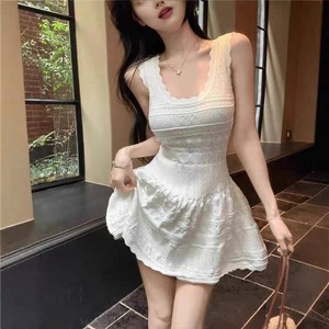 Robe Camisole Princesse Tricotée Unie Évidée <span class=keywords><strong>et</strong></span> Moulante pour <span class=keywords><strong>Femme</strong></span> Printemps/Été, Coupe Courte Amincissante à Manches Courtes - Product Image 3