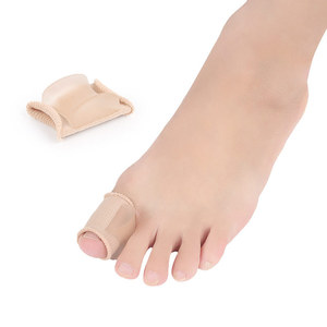 Miếng Đệm Ngón Chân Không Trơn Trượt Silipos Với Ống Bọc Ngón Chân Co Giãn Thoải Mái Để Điều Chỉnh Các Ngón Chân Chồng Chéo - Product Image 4