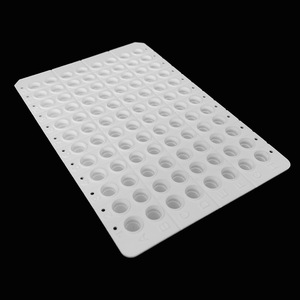 Placa de PCR de 96 Pocillos Yongyue Medical, 200L, Sin Borde, Fondo Cónico Blanco, Esterilizable, Microplaca de Laboratorio - Product Image 3