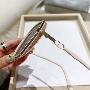 Lunettes de soleil pour femmes, logo personnalisé, mode, luxe, grande monture, verres dégradés UV400, lunettes de soleil carrées pour femmes - Product Image 5