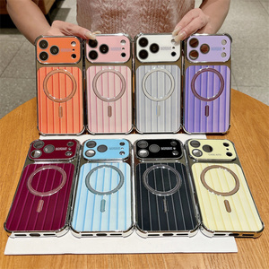 Funda Magnética para Teléfono con Rayas Onduladas Electrochapadas para iPhone 18 17 16 15 14 Pro Max, Cubierta Trasera Roja Cereza con Cristal de Cámara a Rayas - Product Image 3
